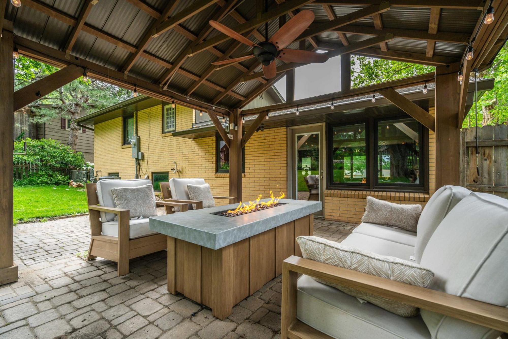 Brick House Villa Сиукс Фолс Екстериор снимка
