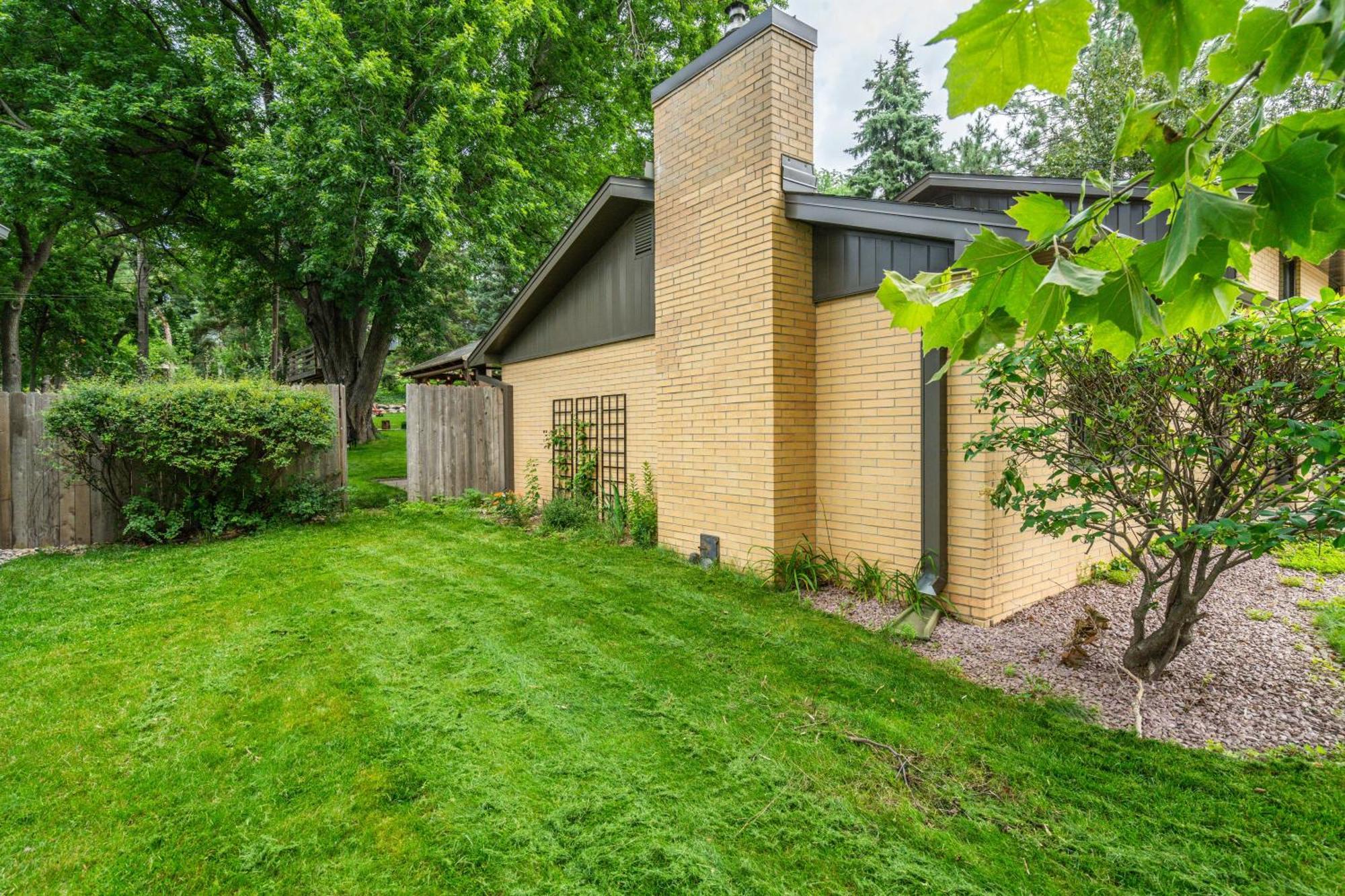 Brick House Villa Сиукс Фолс Екстериор снимка