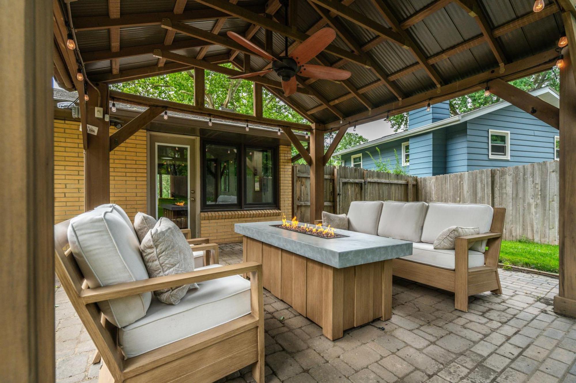 Brick House Villa Сиукс Фолс Екстериор снимка