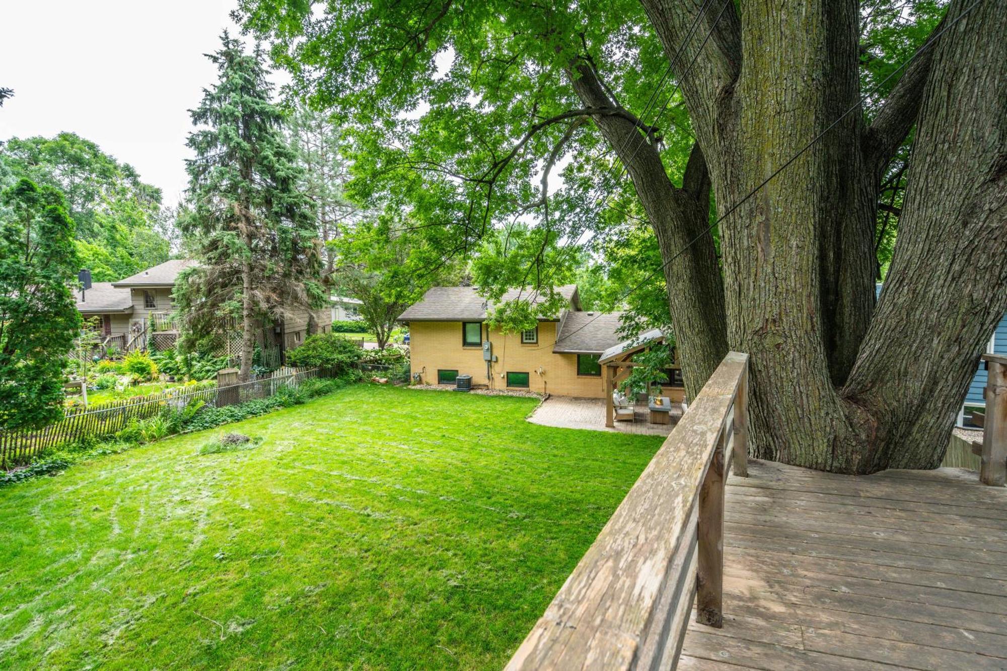 Brick House Villa Сиукс Фолс Екстериор снимка